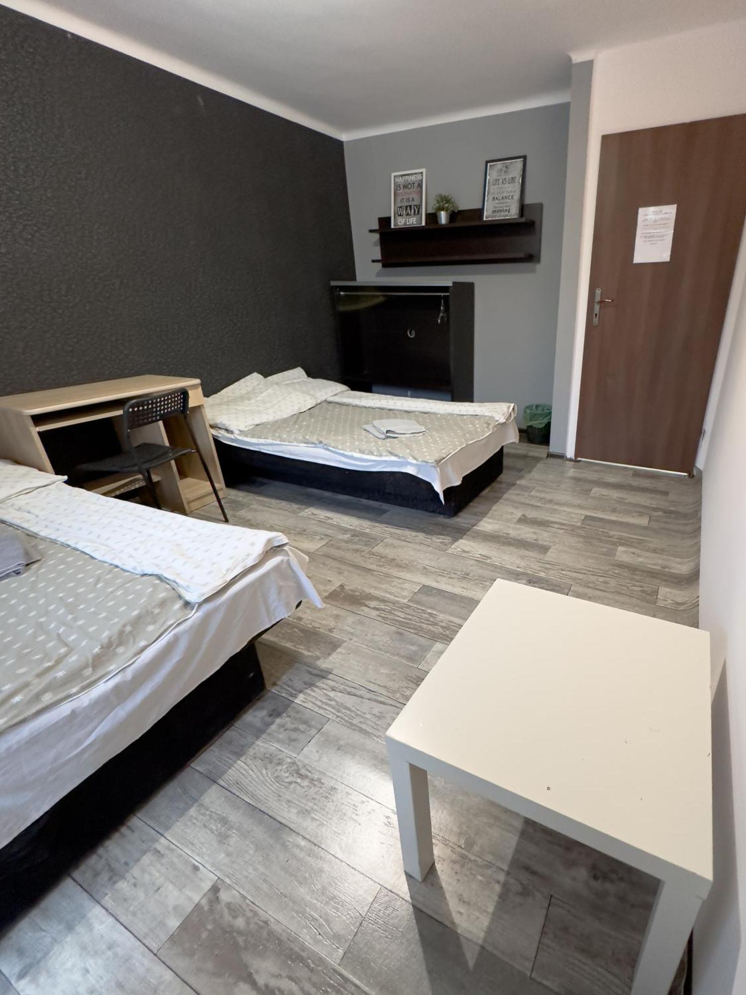 Kwadrat B&B Jalowego Rzeszow Ngoại thất bức ảnh