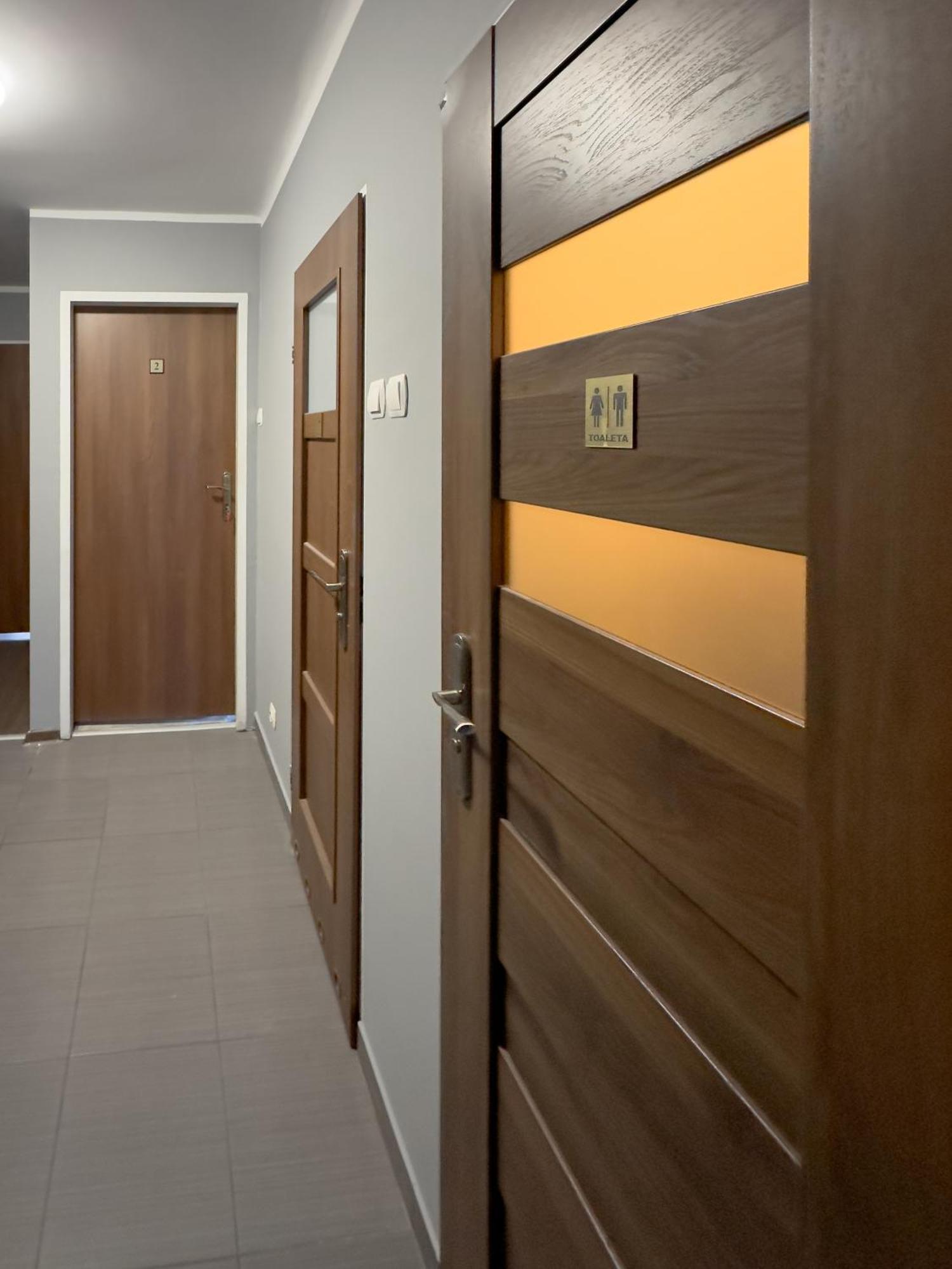 Kwadrat B&B Jalowego Rzeszow Ngoại thất bức ảnh